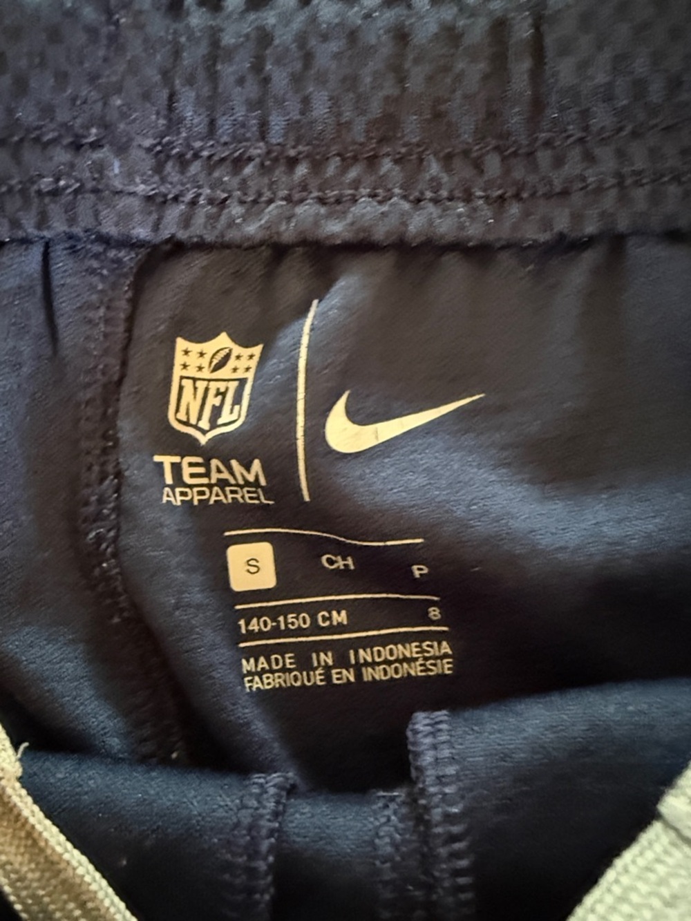 Dalllas Cowboys Nike Navy and Light Gray Athletic Shorts , size youth small - Picture 4 of 6